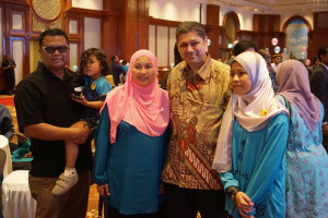 Another couple who benefitted from the TAFF foundation's sponsorship. I'm glad to be a part of these happy families. Another couple who benefitted from the TAFF foundation's sponsorship. I'm glad to be a part of these happy families.